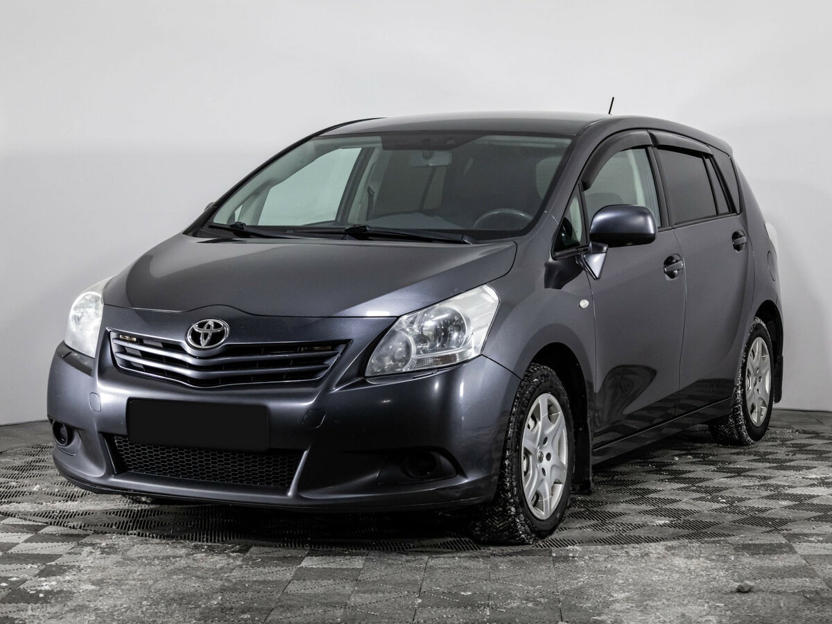 Toyota Verso I, 2011 - 243 648 км. | Фото №1